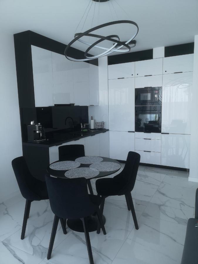 Apartament z widokiem na morze w kompleksie Hevenia Rewal Zewnętrze zdjęcie